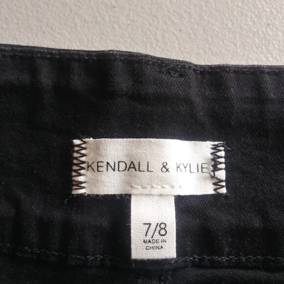 Kendall & Kylie women's size 7/8 black baby boot jeans - Picture 13 of 16